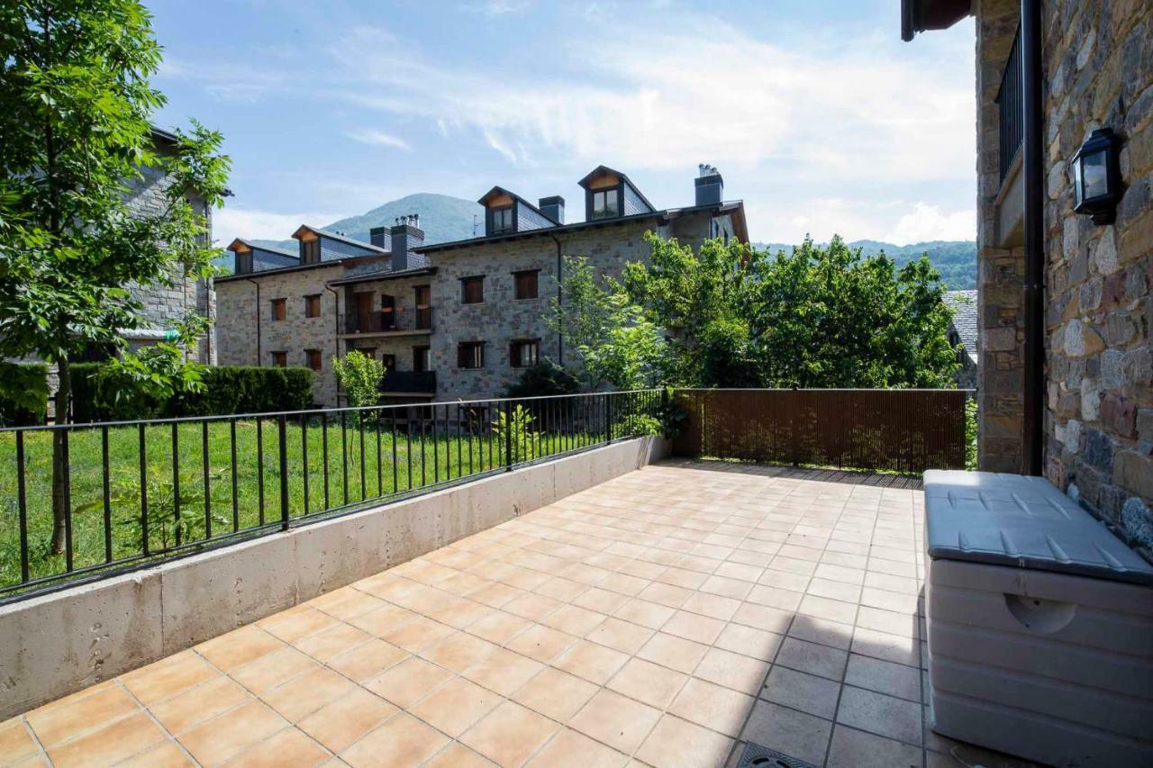 דירות ויאנובה Mincholet, Bajo Con Gran Terraza מראה חיצוני תמונה